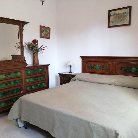 Stanais Villa ตอร์โตลี ภายนอก รูปภาพ